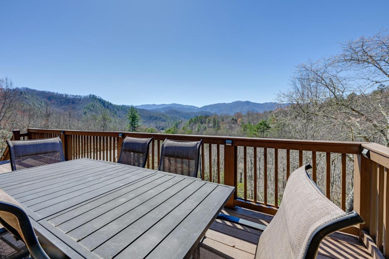 Beautiful Bryson City Home With Hot Tub And Mtn Views! Kültér fotó